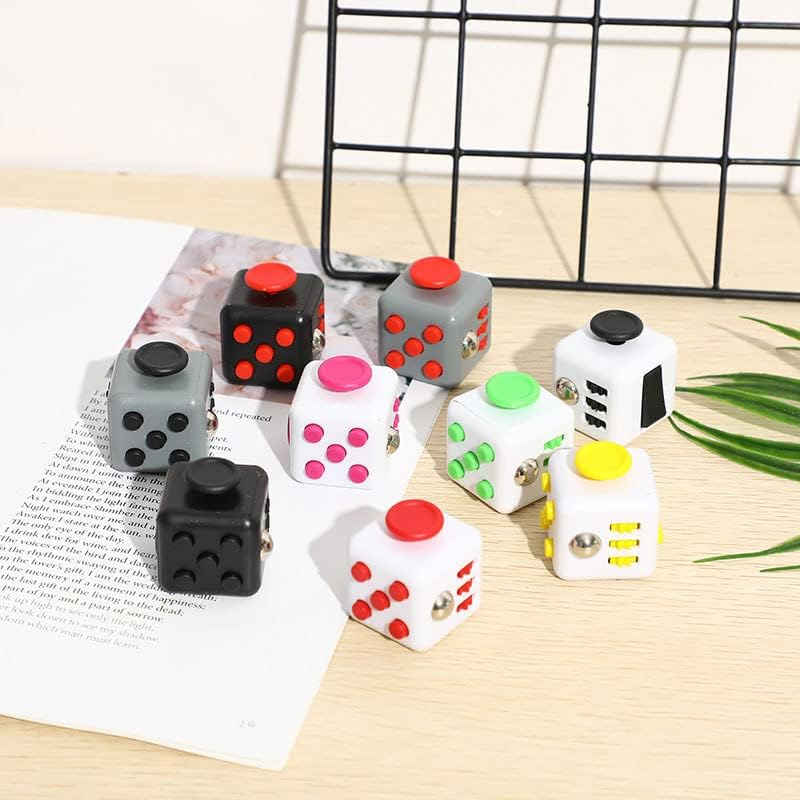 Cubo de Dados de Entretenimiento ansiedad Alivio del estrés atención Enfoque de plástico Juguete de Juego Cubo para aliviar el estrés (Patrón De Llama Marrón-Roja) 2 1712178459 712 Cubo de Dados de Entretenimiento ansiedad Alivio del estres atencion